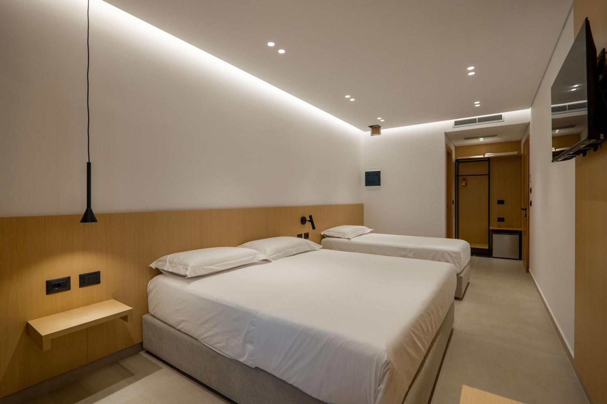 Austin Boutique Hotel Саранда Екстер'єр фото