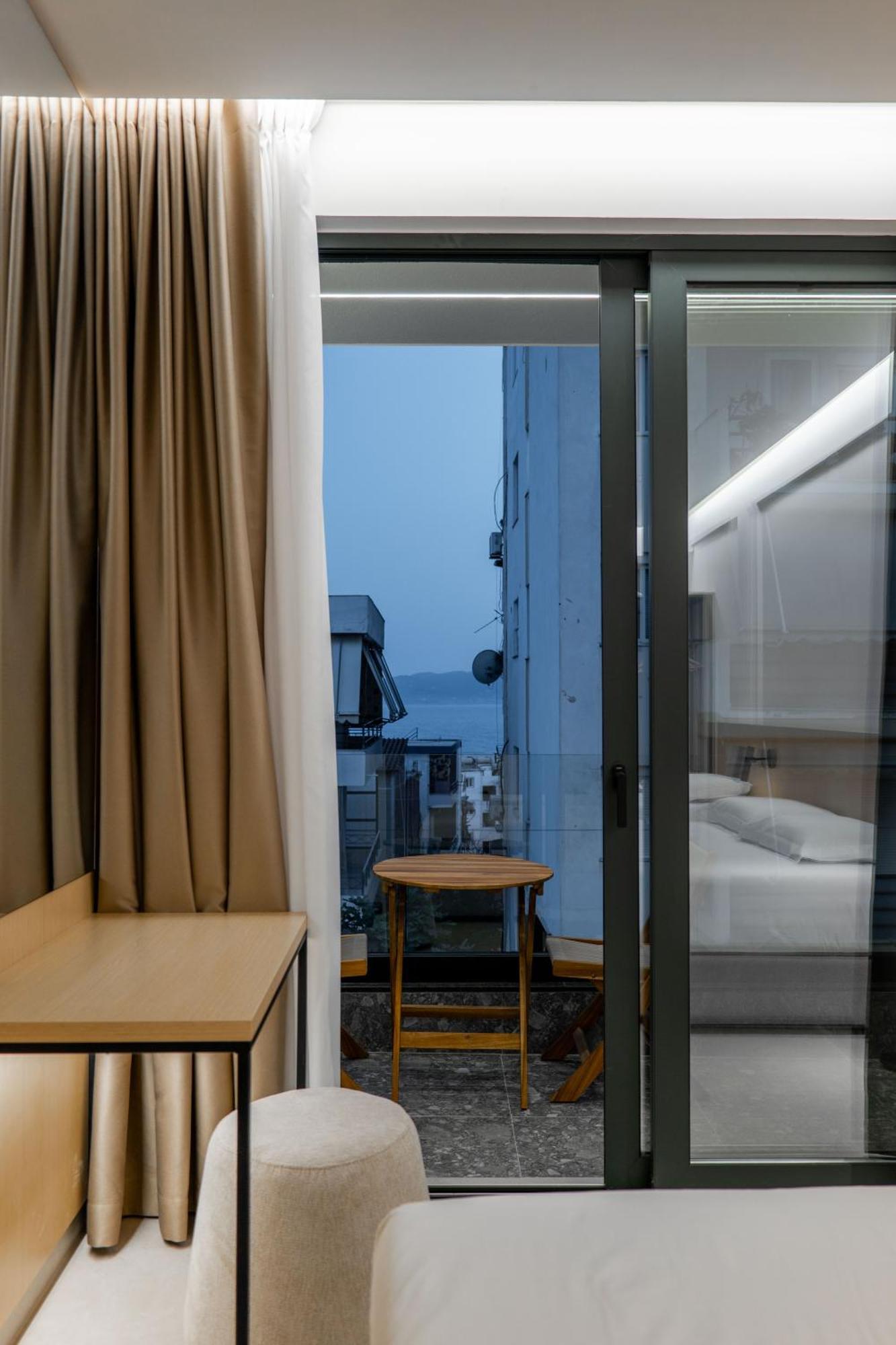 Austin Boutique Hotel Саранда Екстер'єр фото