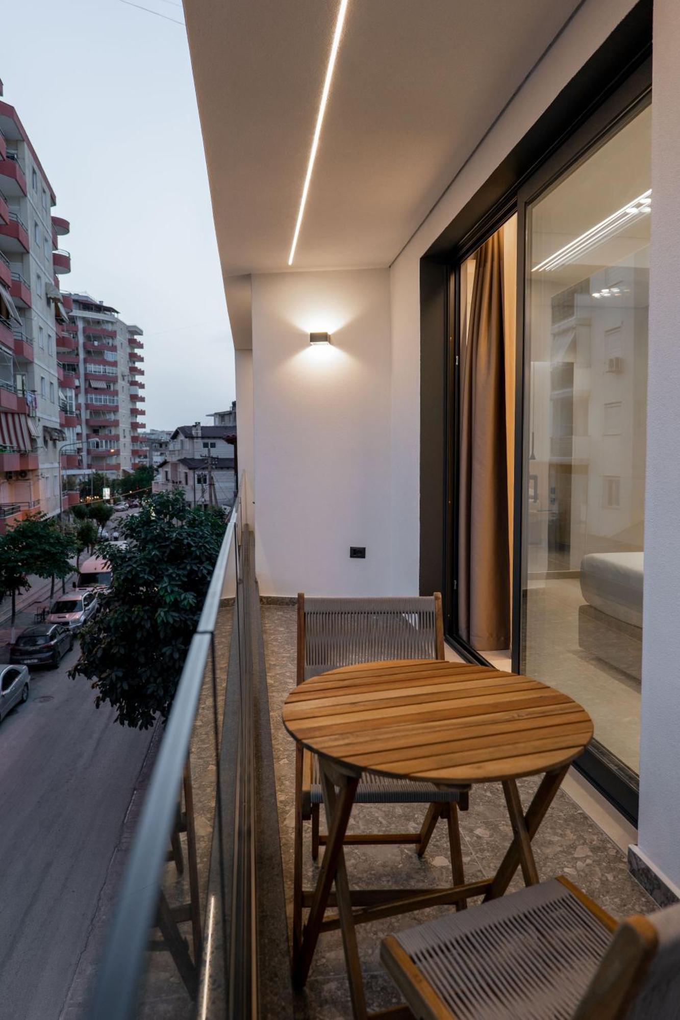 Austin Boutique Hotel Саранда Екстер'єр фото