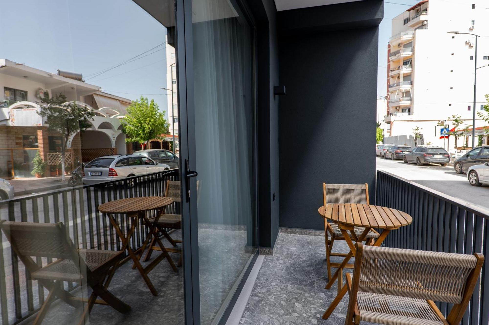 Austin Boutique Hotel Саранда Екстер'єр фото