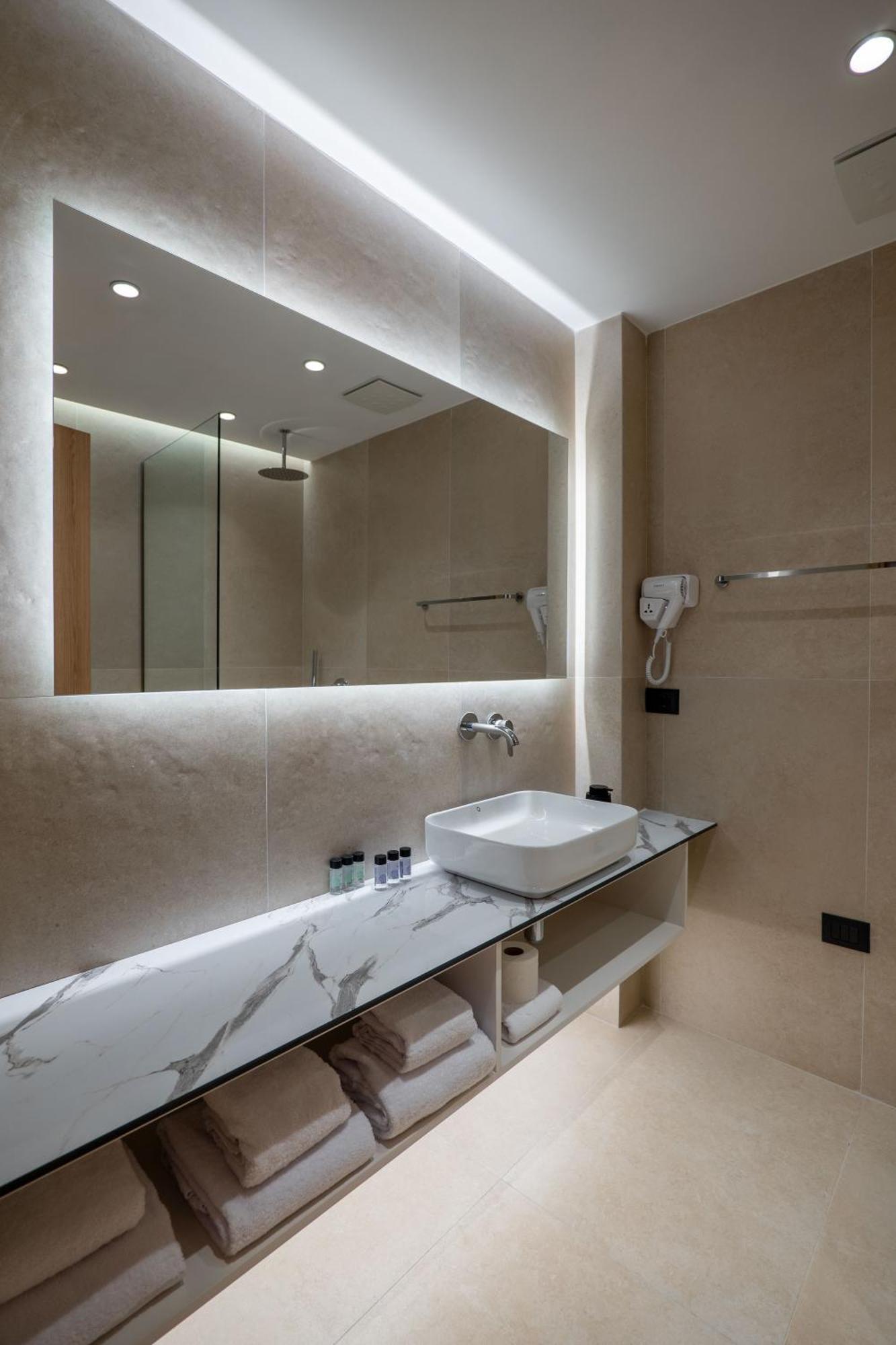 Austin Boutique Hotel Саранда Екстер'єр фото