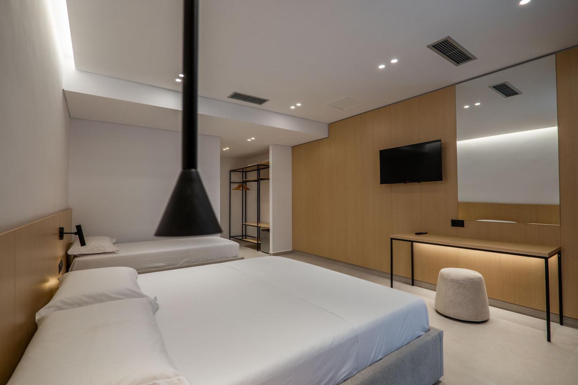 Austin Boutique Hotel Саранда Екстер'єр фото